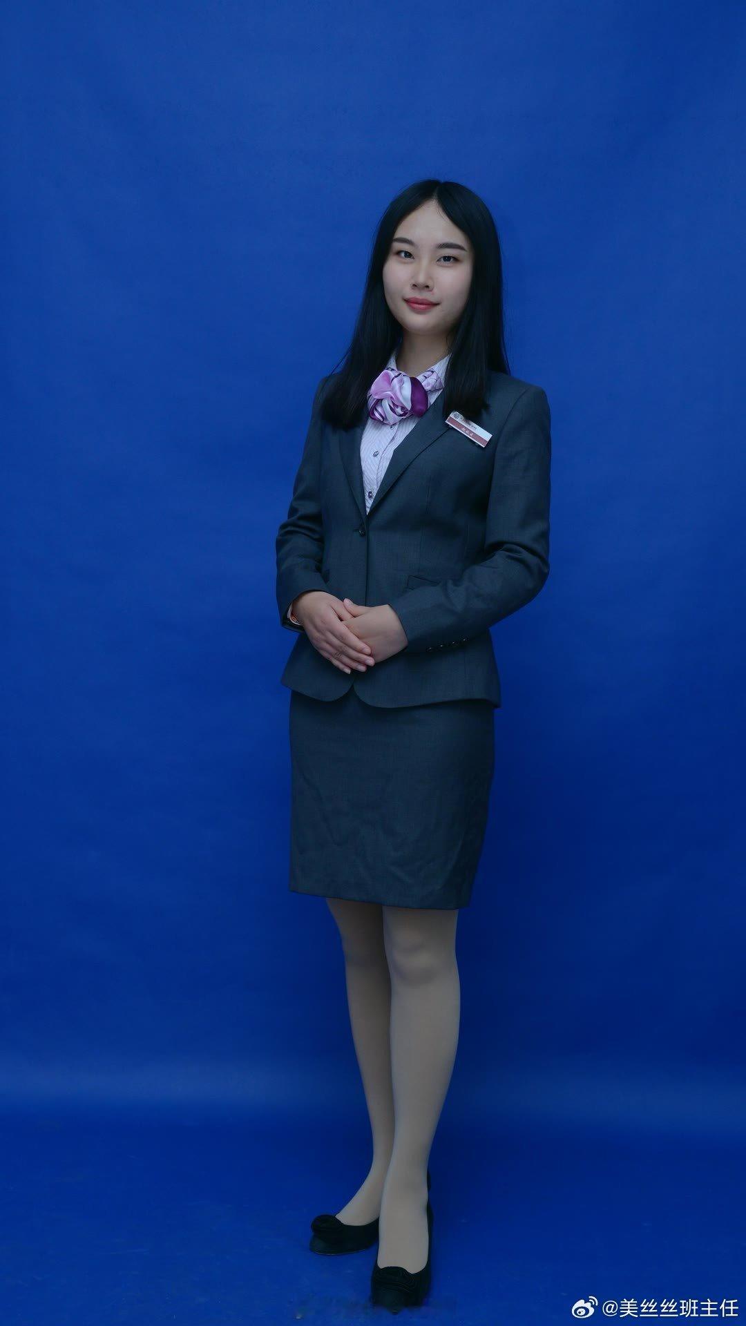 轻熟女神范儿日常穿搭