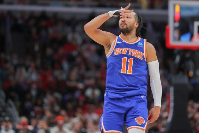 北京时间4月1日，今天火箭队战胜了纽约尼克斯队，拿到三连胜。本场比赛与其说是火箭