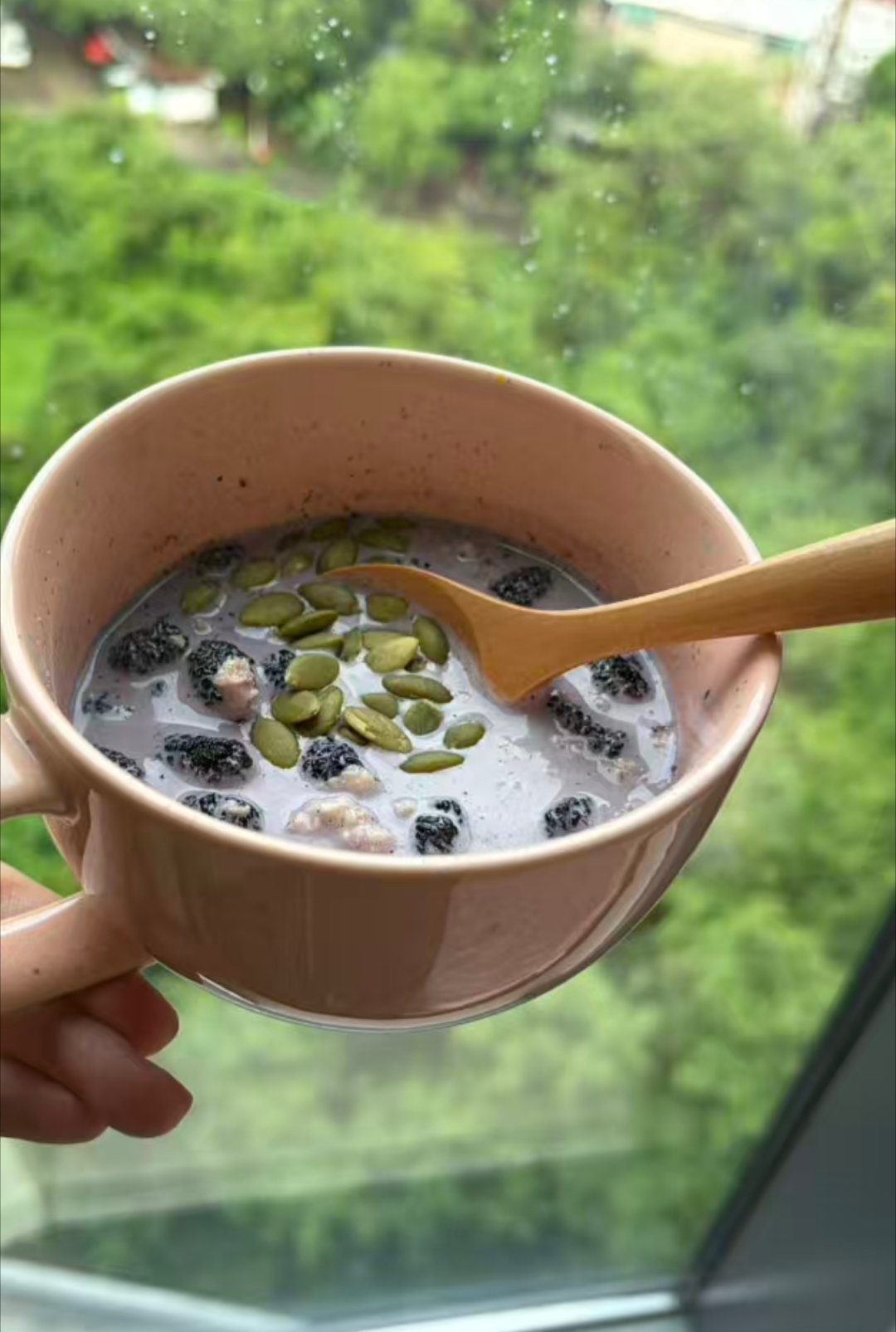 定制的手选特级桑葚干突然就变成人手一罐的，品质是最好的宣传！！最后39罐了哦，这