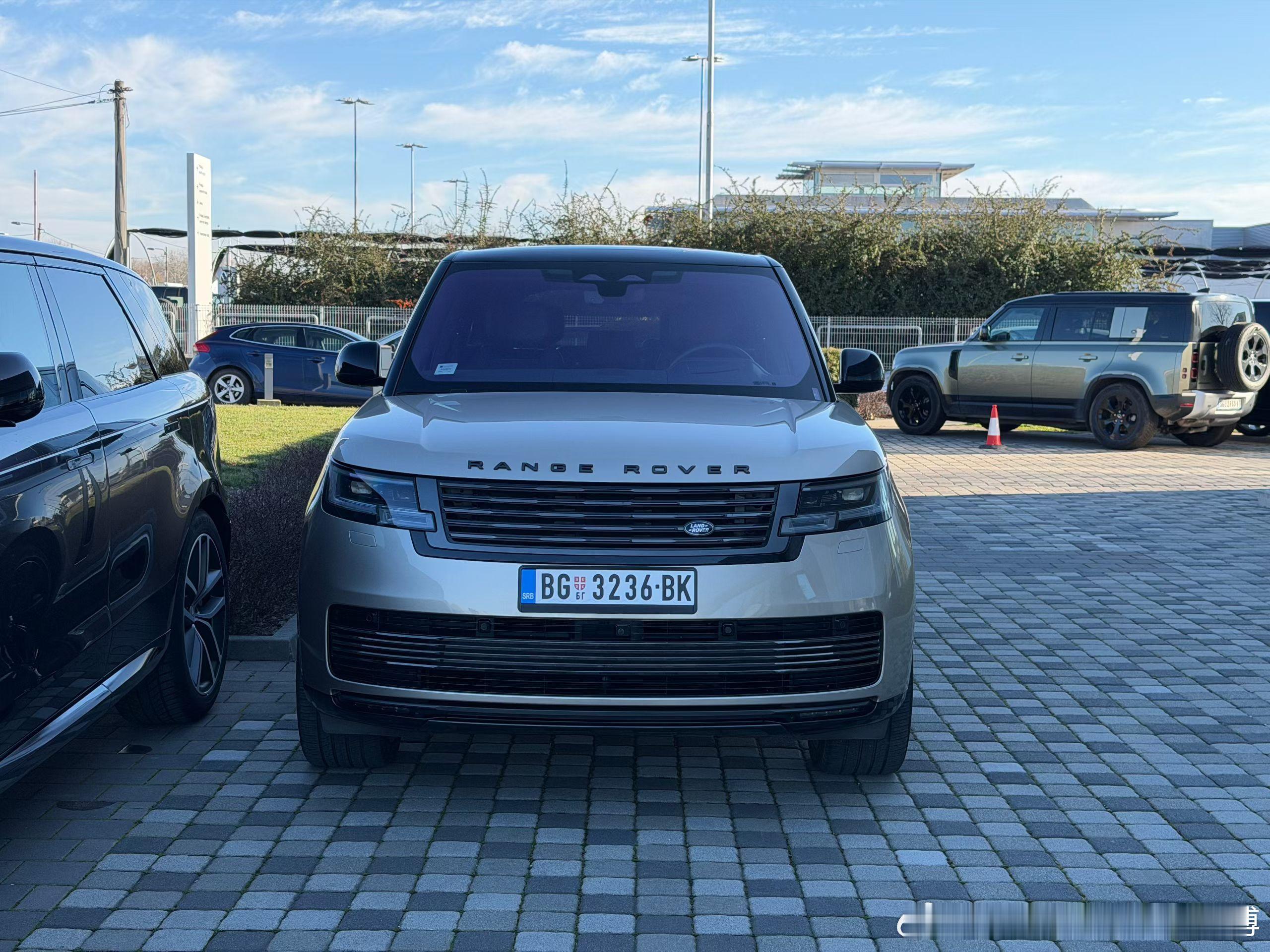 柴油揽胜巴尔干地区真的属于洼地了，大高配也就17万多欧元还能退税 喜欢您来汽场全