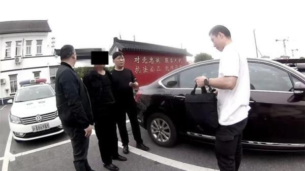 “一时冲动，害人害己。”浙江台州，35岁男子与44岁女子发生关系时，见对方嫌自己