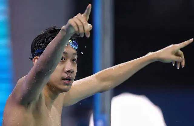 18岁张展硕全运双赢潘展乐 破青纪录逼近孙杨 剑指波波维奇 北京时间11月12日