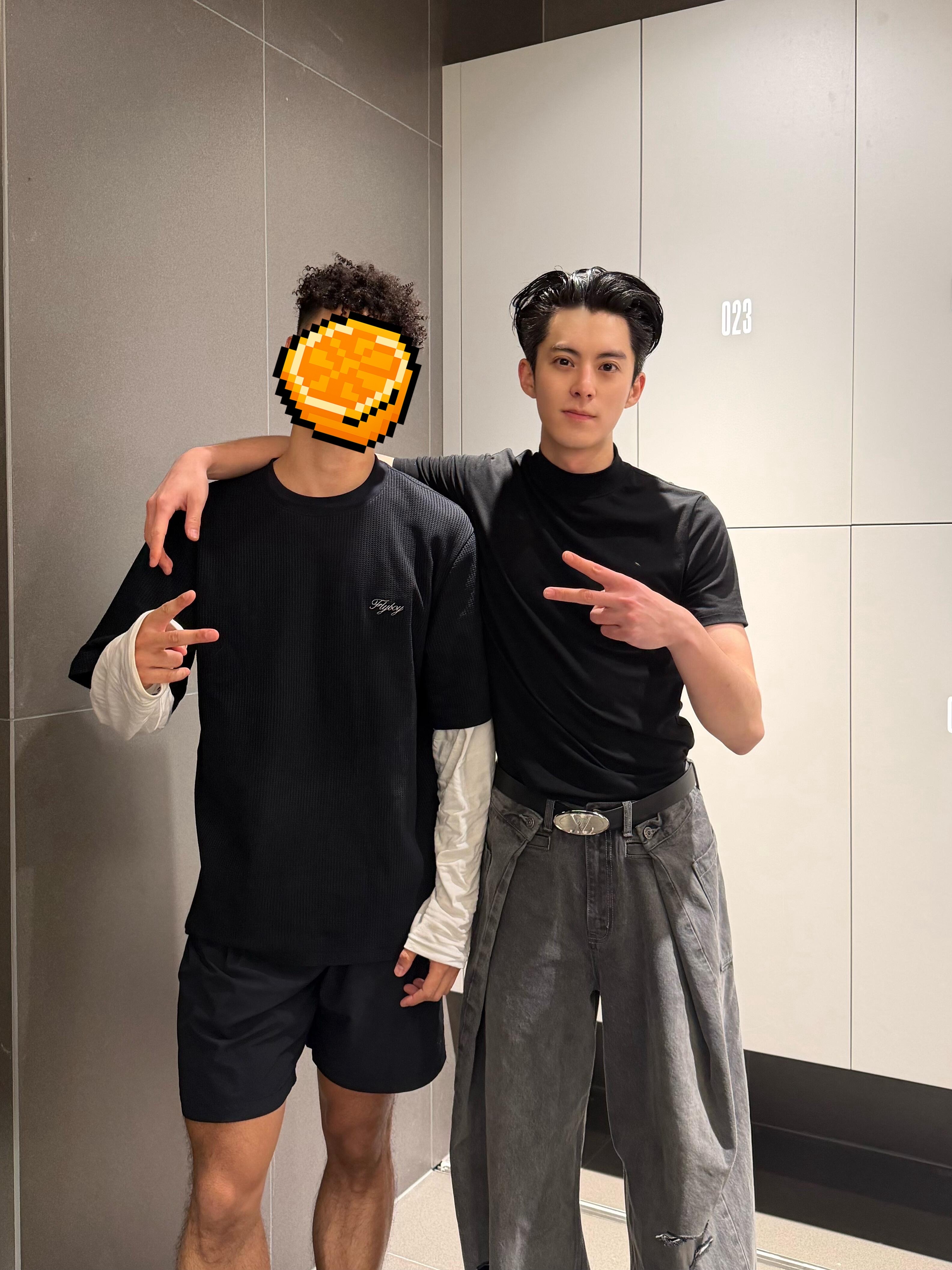 哈哈哈哈打上球了真好（储物柜都要23的吗