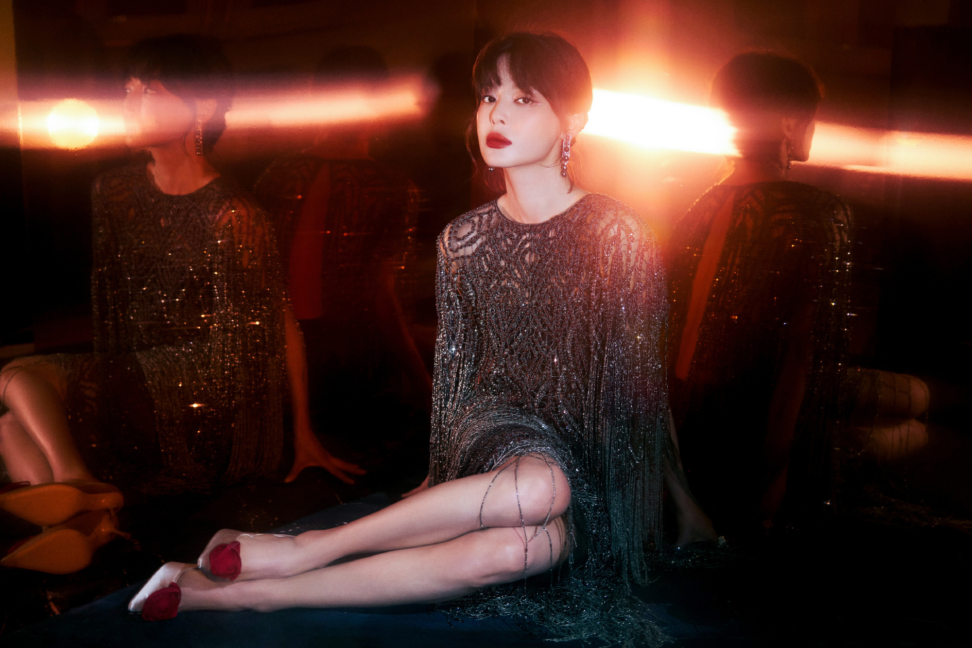 辛芷蕾身穿Elie Saab 2026春夏高定亮相影响世界华人盛典活动！与各领域