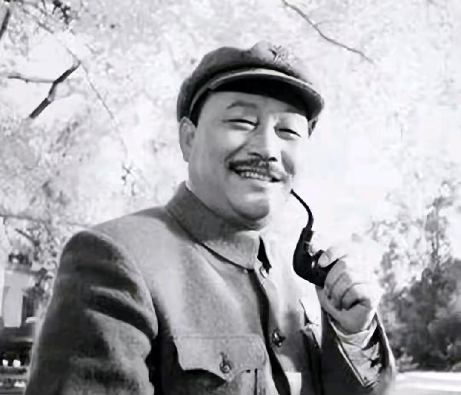 抛开战功不谈，贺龙这项能力，在开国将帅中堪称一绝！
 
提起贺龙元帅，大家最先想