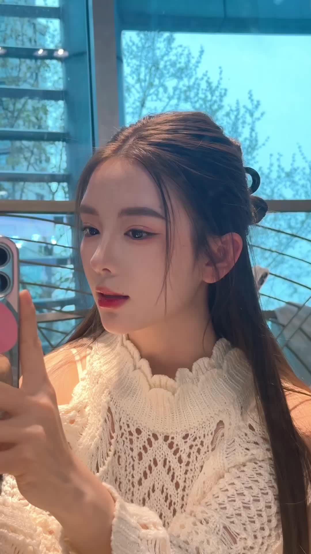 盼望你没有为我又再渡暗中淌泪