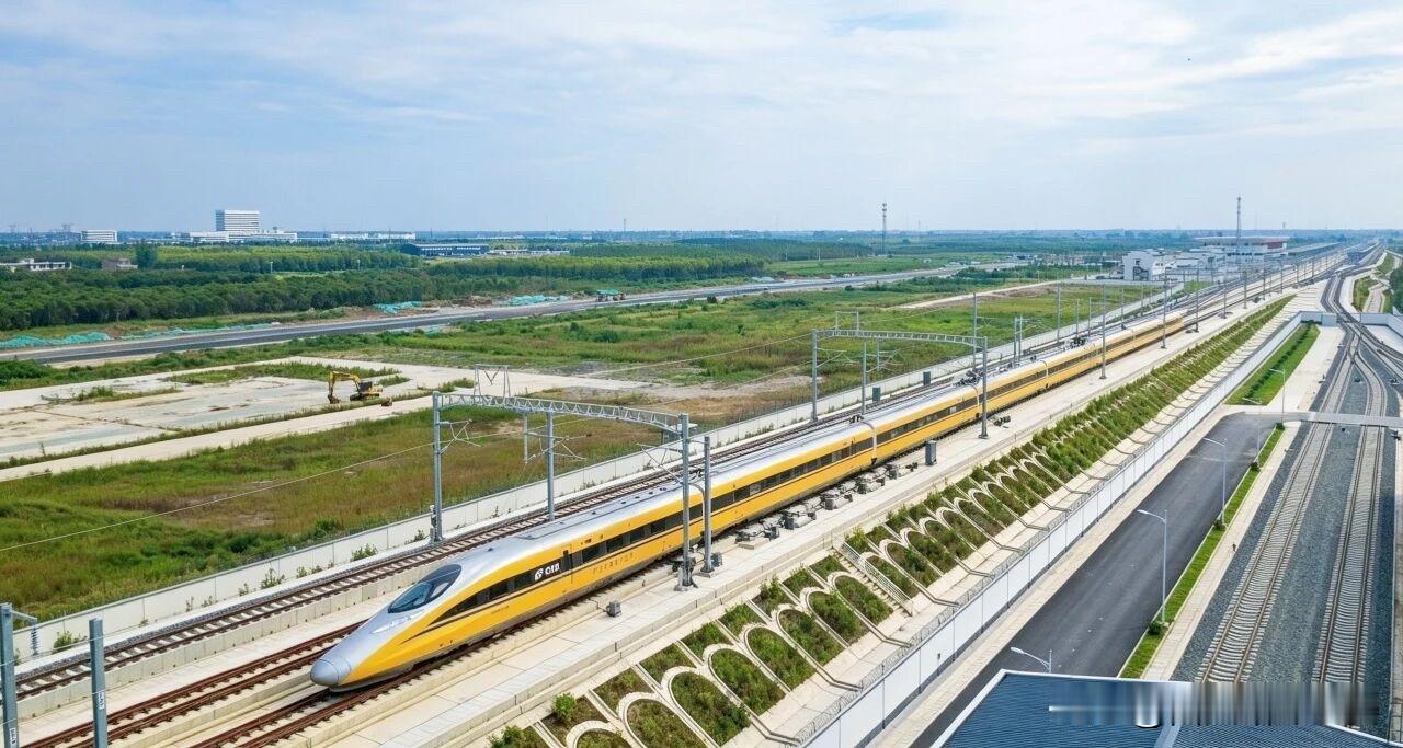 冲刺通车！淮阜高铁跑出385公里时速，皖北两县终于要有高铁了

安徽皖北交通迎来