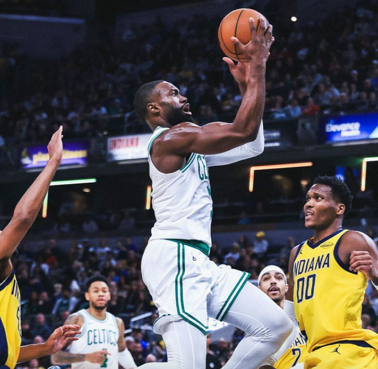 杰伦-布朗又是一场30+，为什么要说又呢。因为进入到12月以来(美国时间)，每场