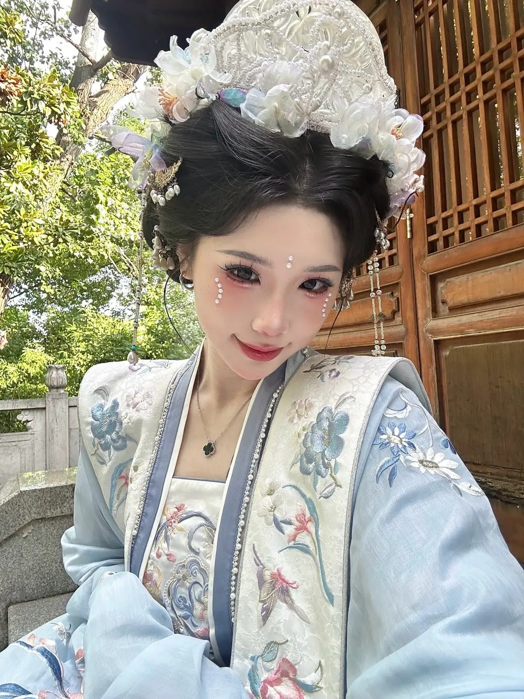 问世间 哪有更完