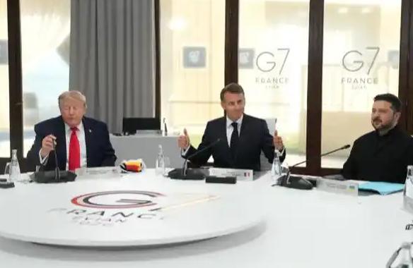 特朗普 G7 全程臭脸，他为啥非要拉着俄罗斯和中国入群？

首先，特朗普看得比所