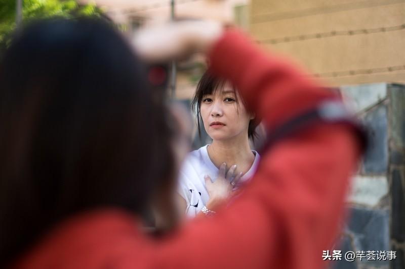 想要不断自我突破、自我成长，得从多方面入手。首先要进行自我认知，这是成长的起点。