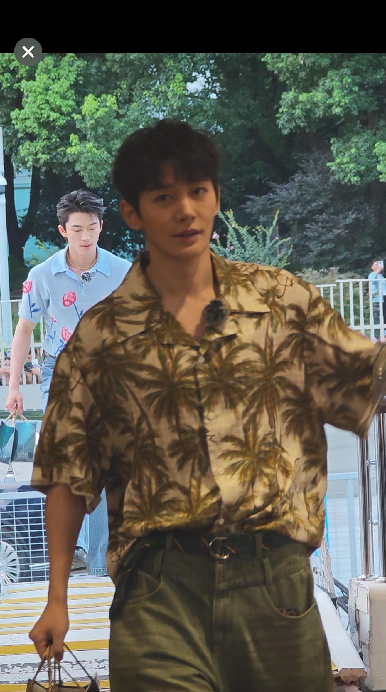 坐等直播～ 