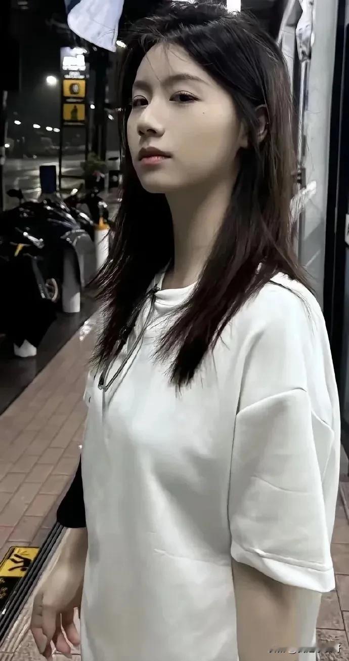 这眼神是几个意思？