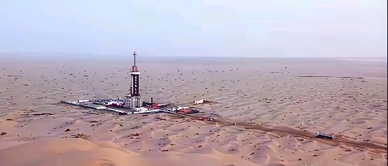 很多人一直想不通，咱们塔克拉玛干沙漠底下石油储量惊人，为啥宁愿每年大量进口，也不