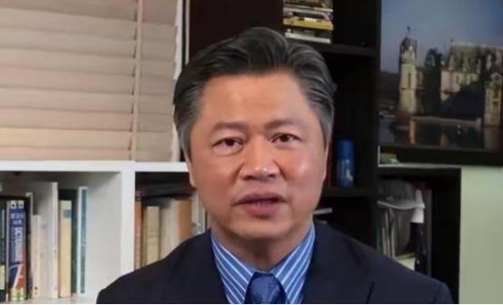 家人们，可别不当回事！台湾资深专家赖岳谦发出重磅警告：美国很可能最早今年、最晚 