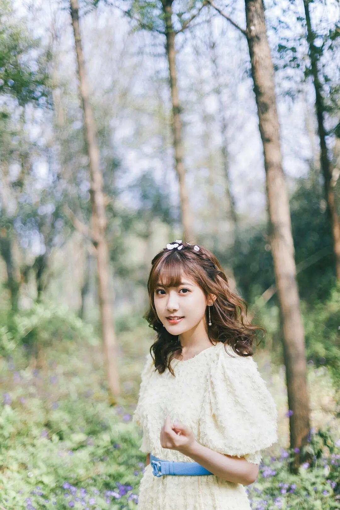 李艺彤崭新的30岁李艺彤真体面人 李艺彤生日当天官宣和丝芭到期不续约，真体面人解