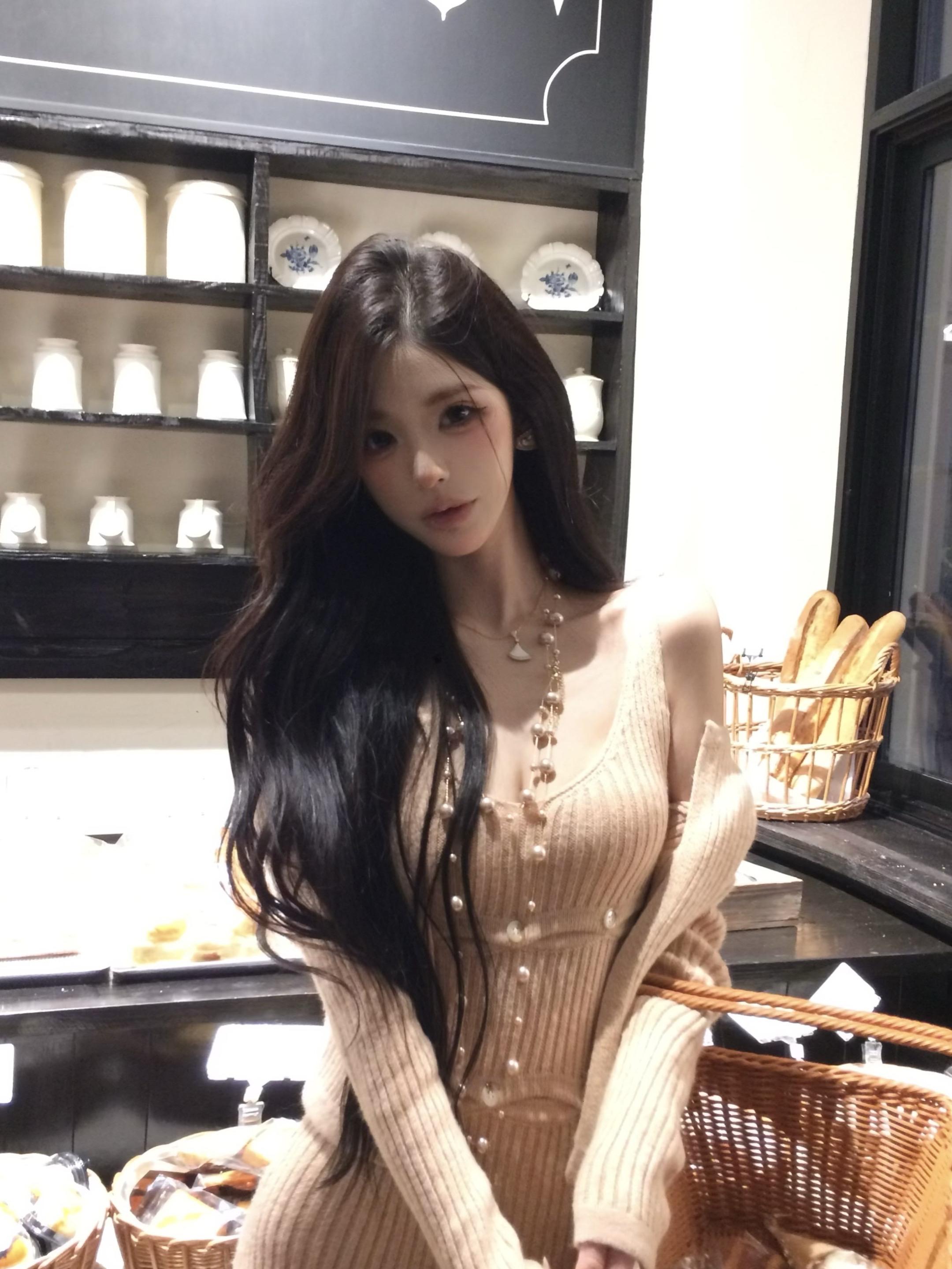 我喜欢对我好的人 喜欢爱我爱得很明显的人。