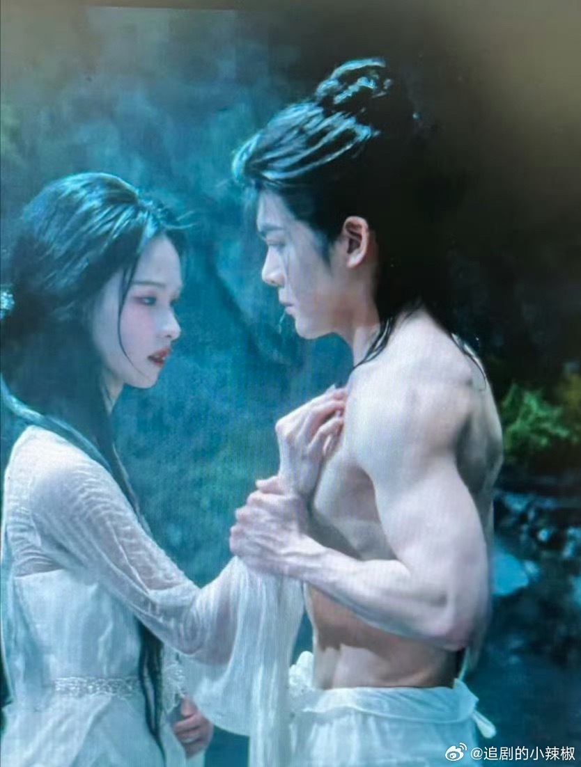 曾舜晞平时还是太拿我们当外人了，这都不秀 