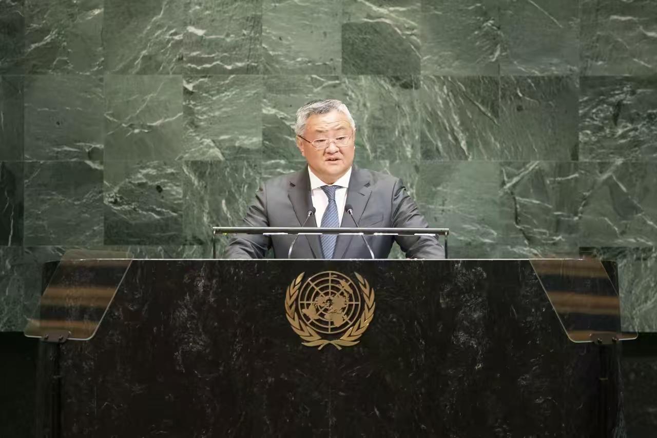 针对高市早苗涉台不当言论，中方在联合国做出强硬反制！在11月18日，中方驻联合国