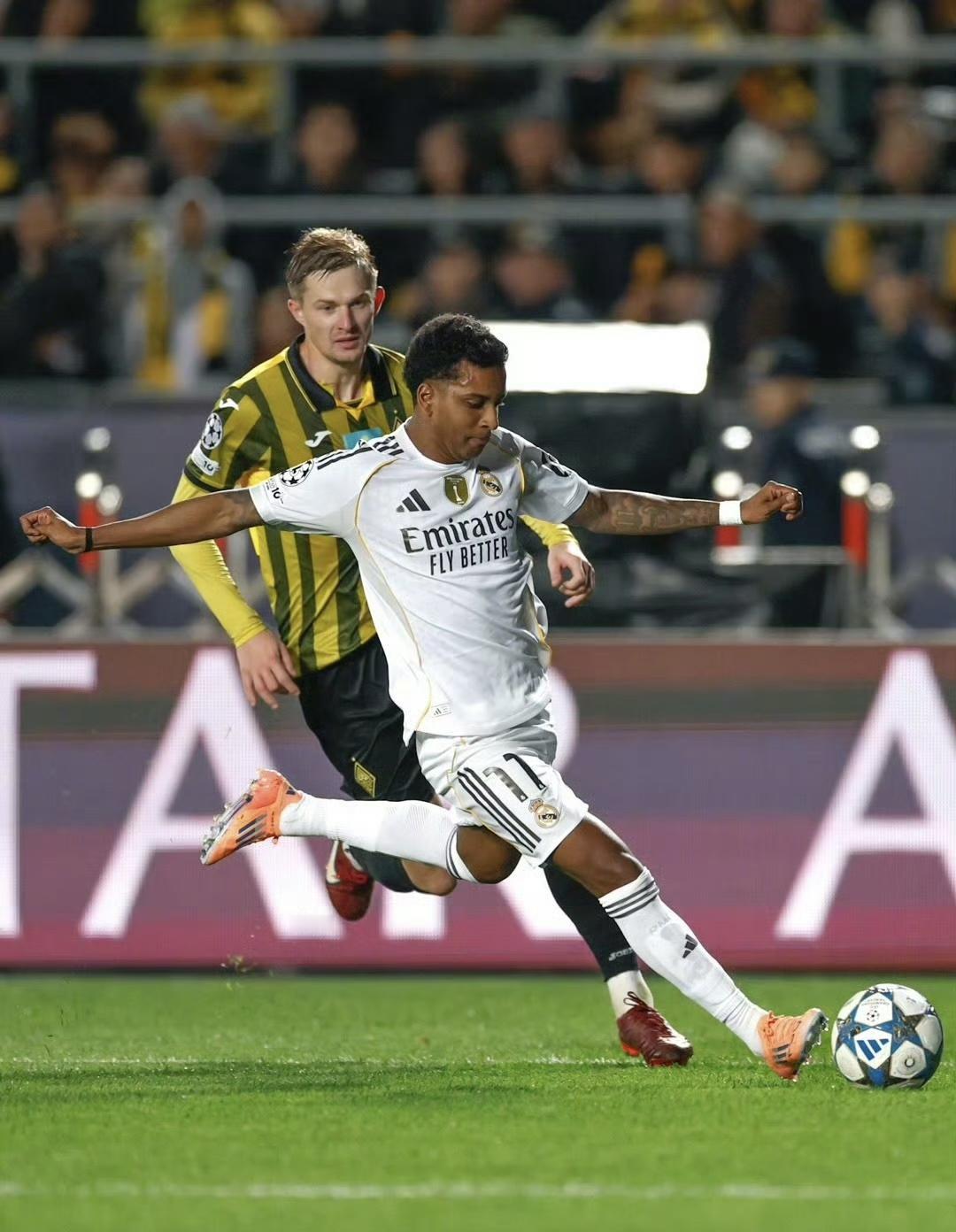 索罗金加盟成都蓉城

30岁的俄罗斯中卫索罗金身高1米91，本赛季为哈萨克斯坦的