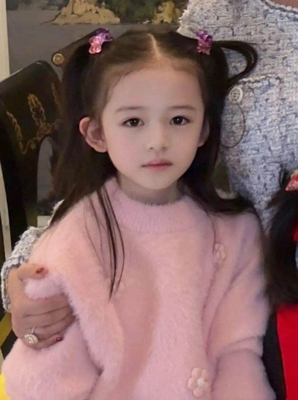 这应该是史上最美星二代了吧 