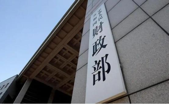 美国你也有今天！中国一天之内连打两记重拳，46家美军工巨头政府采购大门彻底堵死，