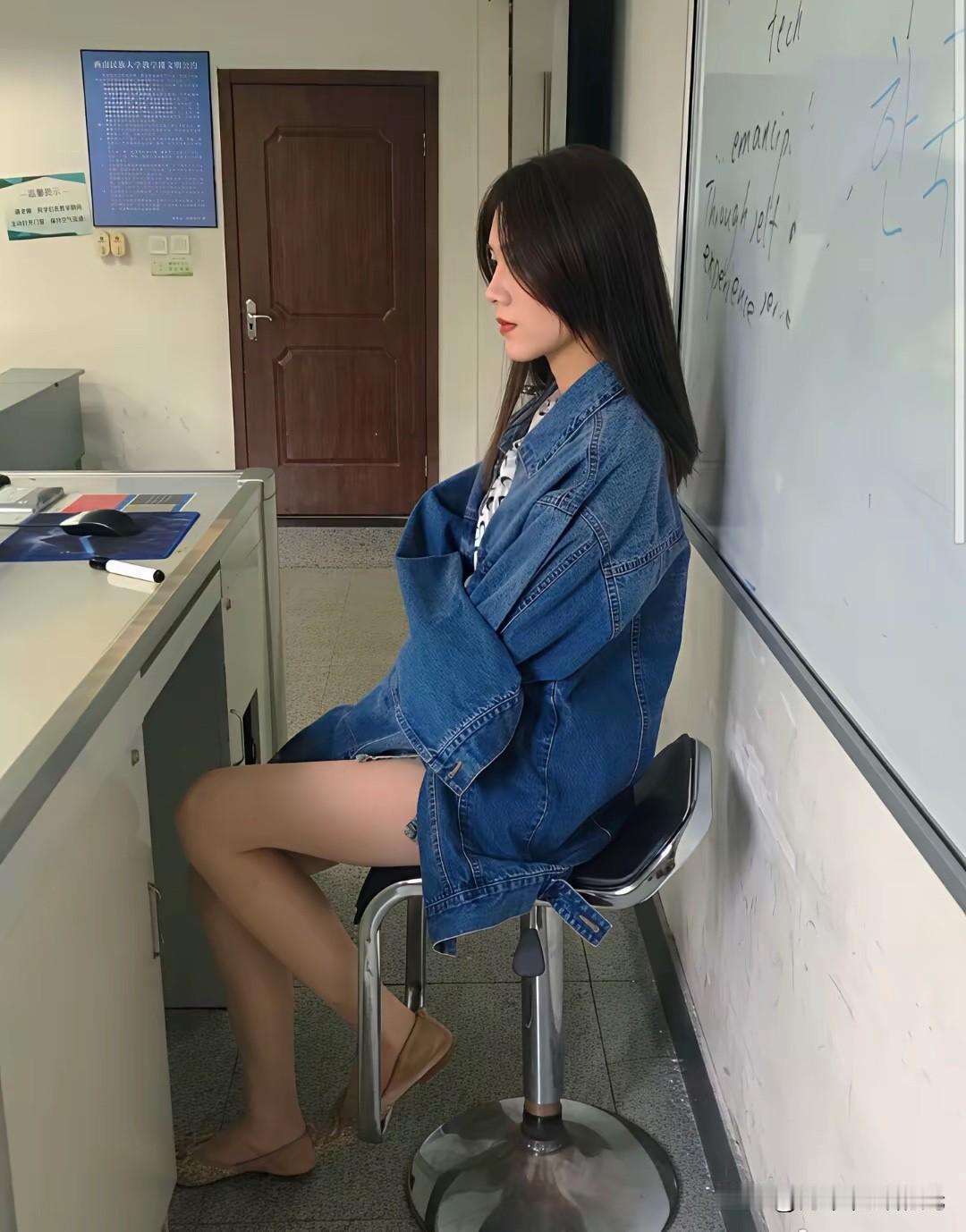 你见过最性感的女生有多性感