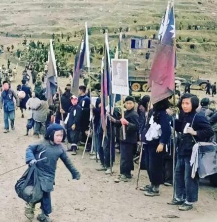 1955年2月8日凌晨，浙江大陈岛的渔民陈阿顺被急促的敲门声惊醒，国民党军官告诉