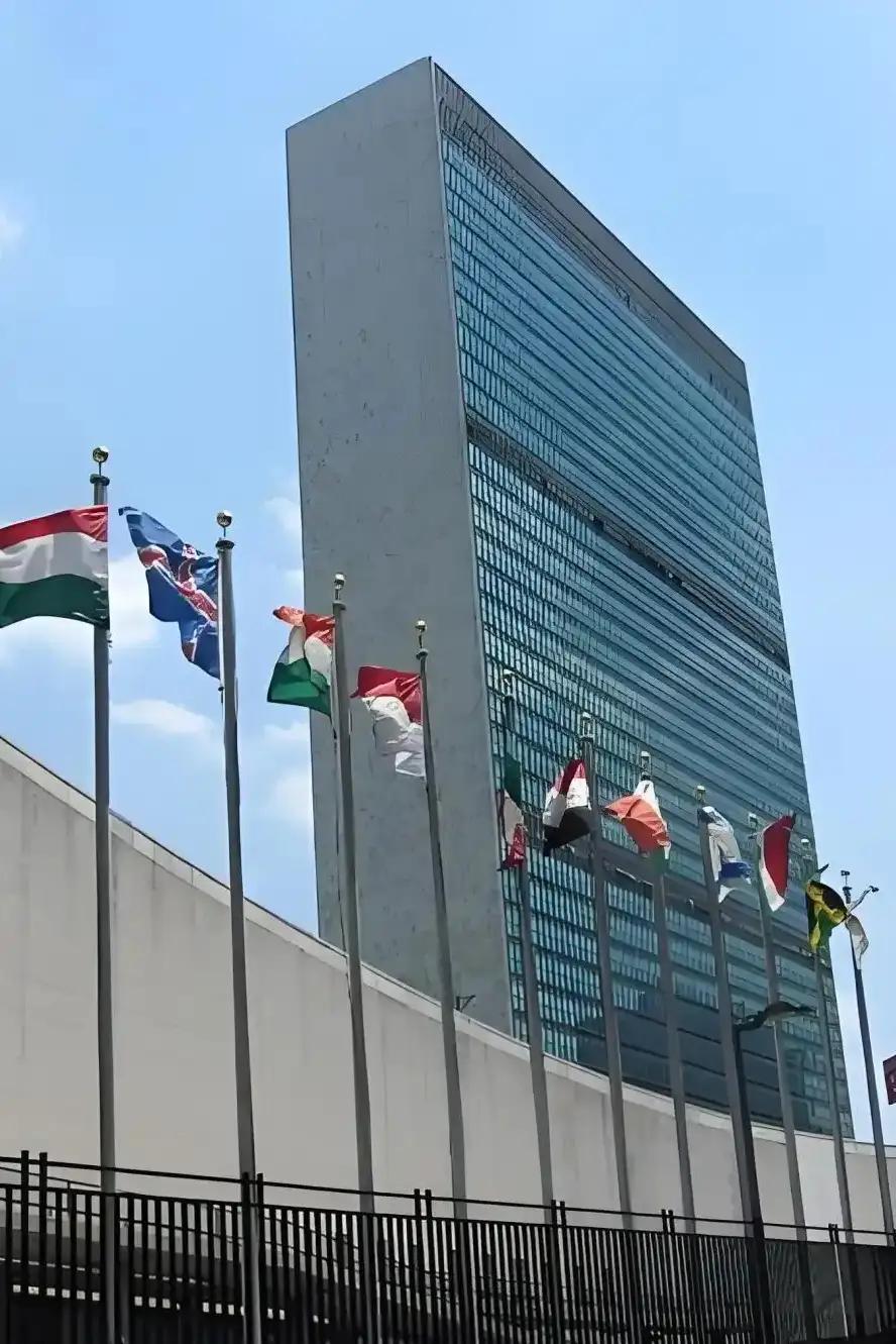 联合国还有存在的必要吗？俄乌战争管不了，巴以冲突管不了，伊以冲突管不了，现在一个