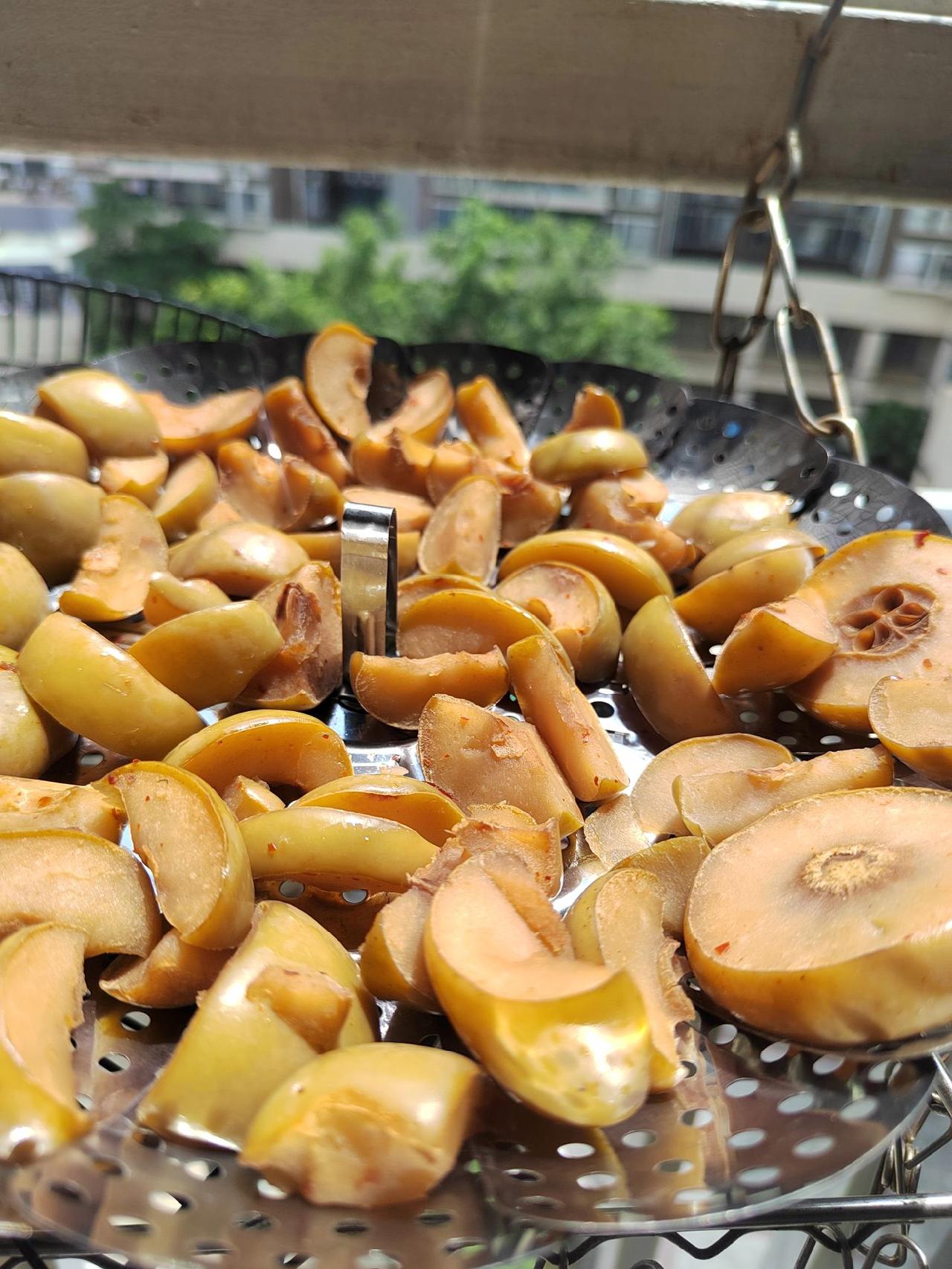 #纯天然绿色食品 #晒山楂干 #晒山楂