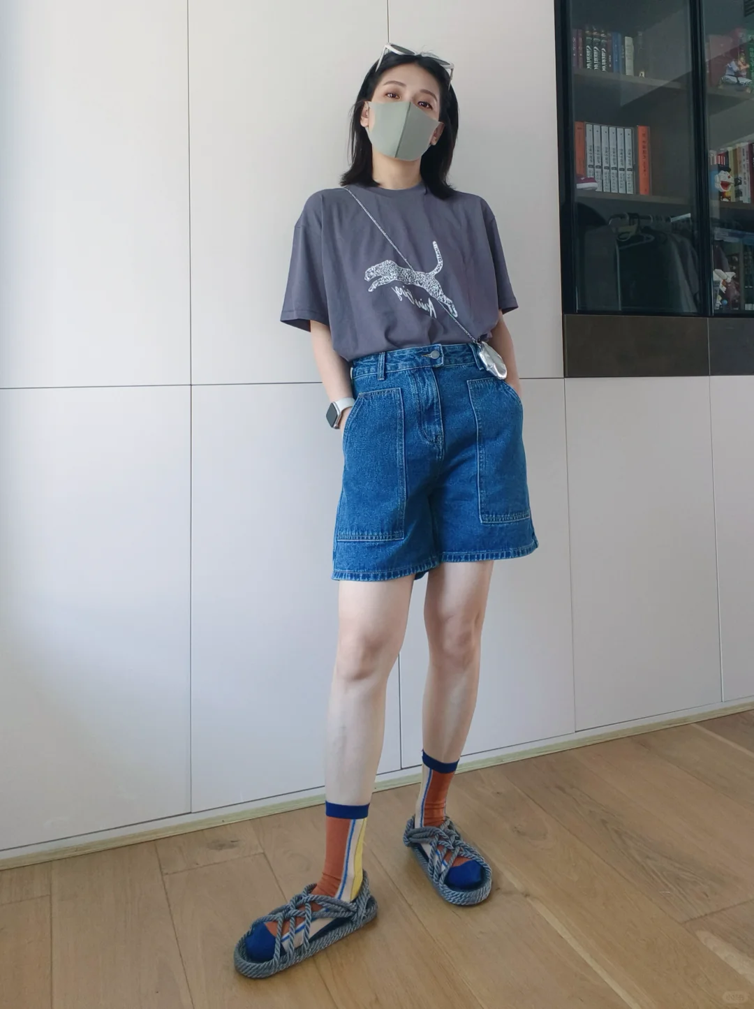 简简单单T恤短裤