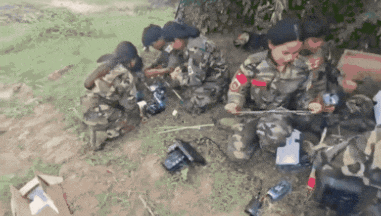 还是缅甸男女平等：反政府无人机突袭空军基地，女性飞行员操作自杀式无人机！2026