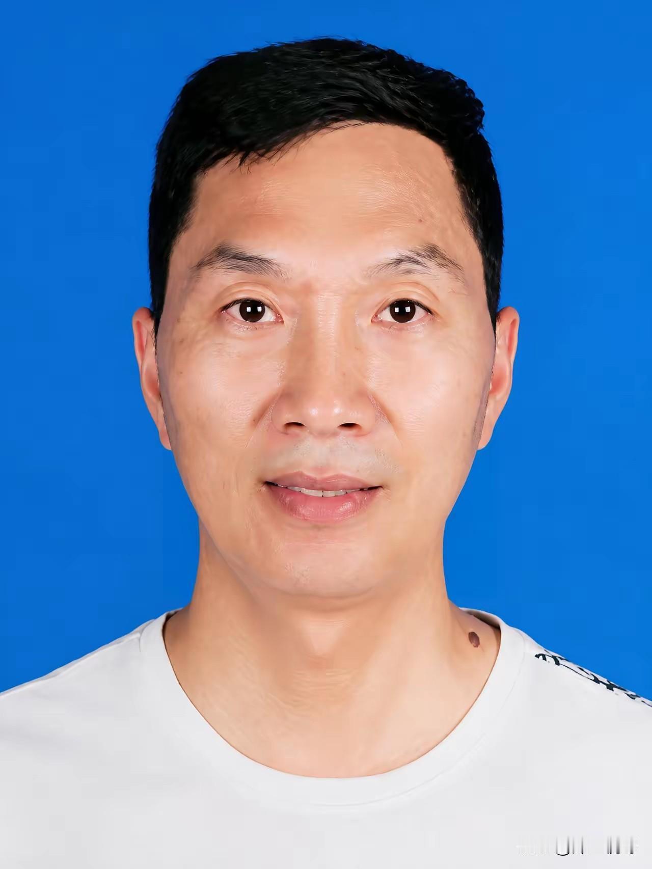 退伍老兵杨俊魁：暴雨洪流中的逆行英雄
 
杨俊魁，男，汉族，1975年6月生，河