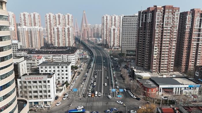 济南纬六路高架桥4月7日起启动为期207天大修，夜间封闭时段及绕行方案公布！新黄