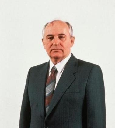 1992年，俄罗斯公开绝密档案，曝光了抗美援朝被掩藏42年的真相，原来抗美援朝还