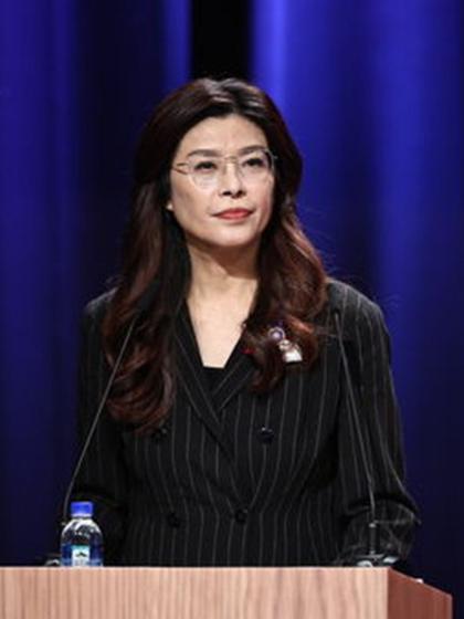 郑丽文接受美国有线电视新闻网（CNN）抛出4点主张：一，如果台湾走向独立，中国大