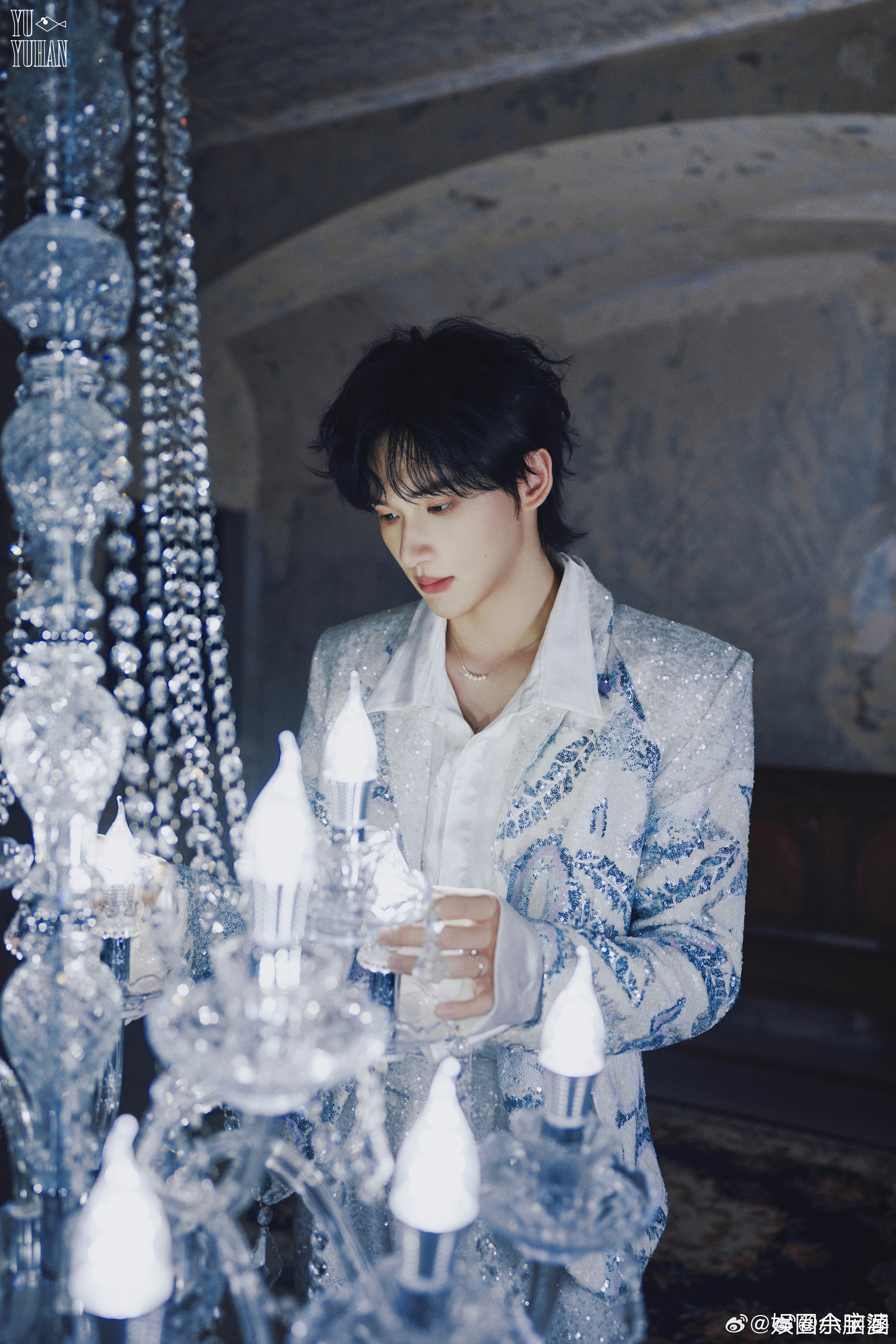 余宇涵说睡觉的时候被时代峰峻选中心态真的太稳了！睡一觉就被选中这么梦幻的事，他说