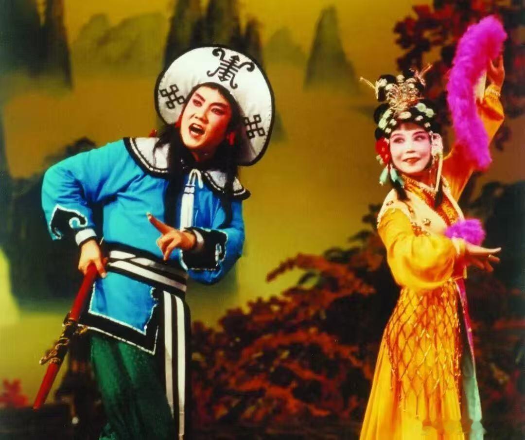 一起走进长沙文艺解放东【别只知道解放西啦！长沙还有藏着满是梨园雅韵的文艺解放东】