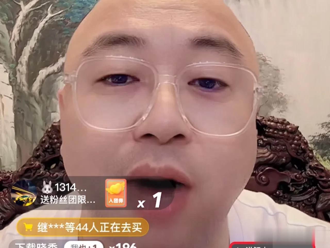 东方阿保：我玩快手4年卖了11个亿，利润贼低，假如我买2000亿，我才赚20个亿