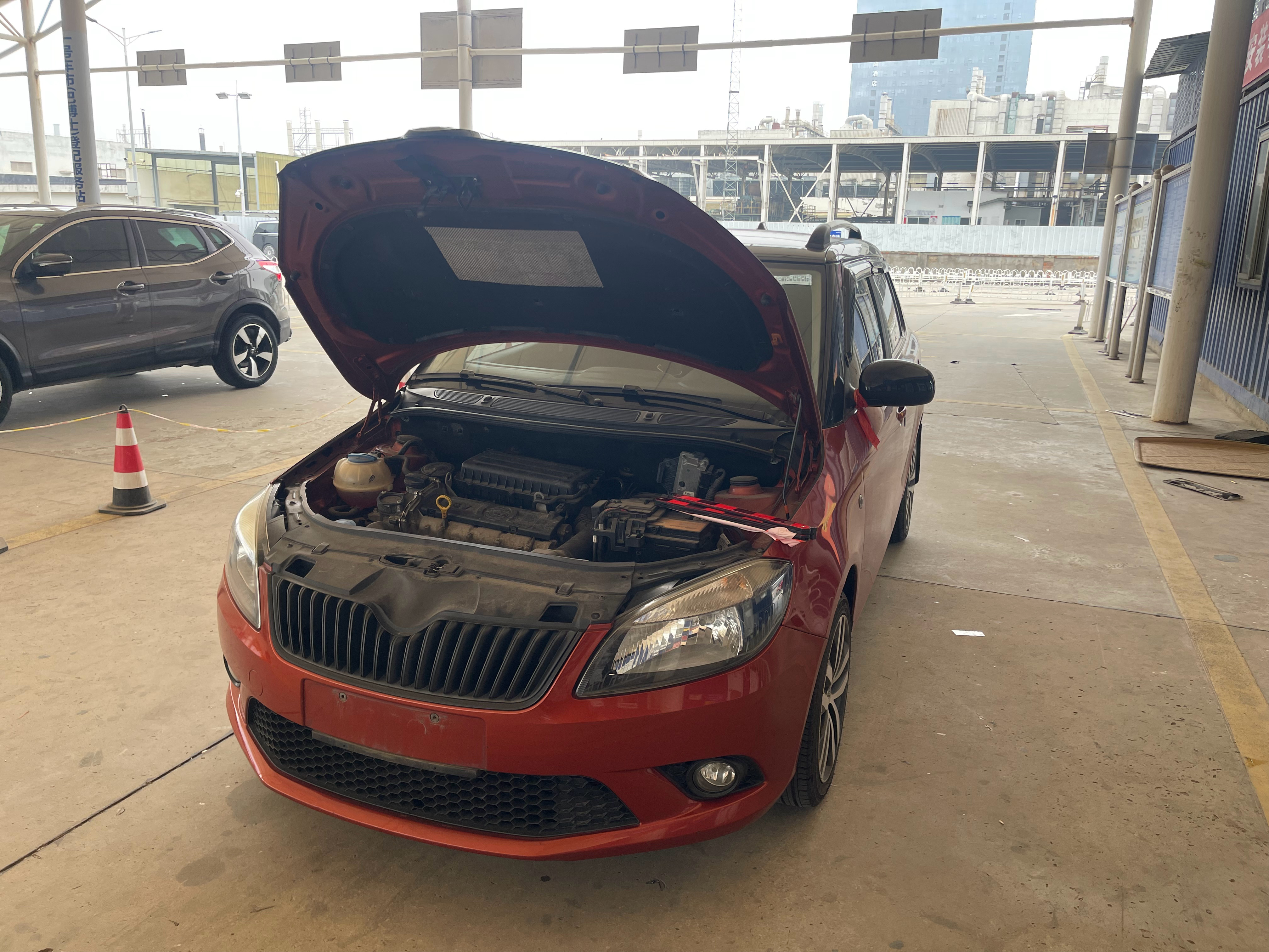 三进三出的 小晶锐 已售 感谢鄂州袁兄弟支持和信任！私人定制淘车服务 武汉·一号