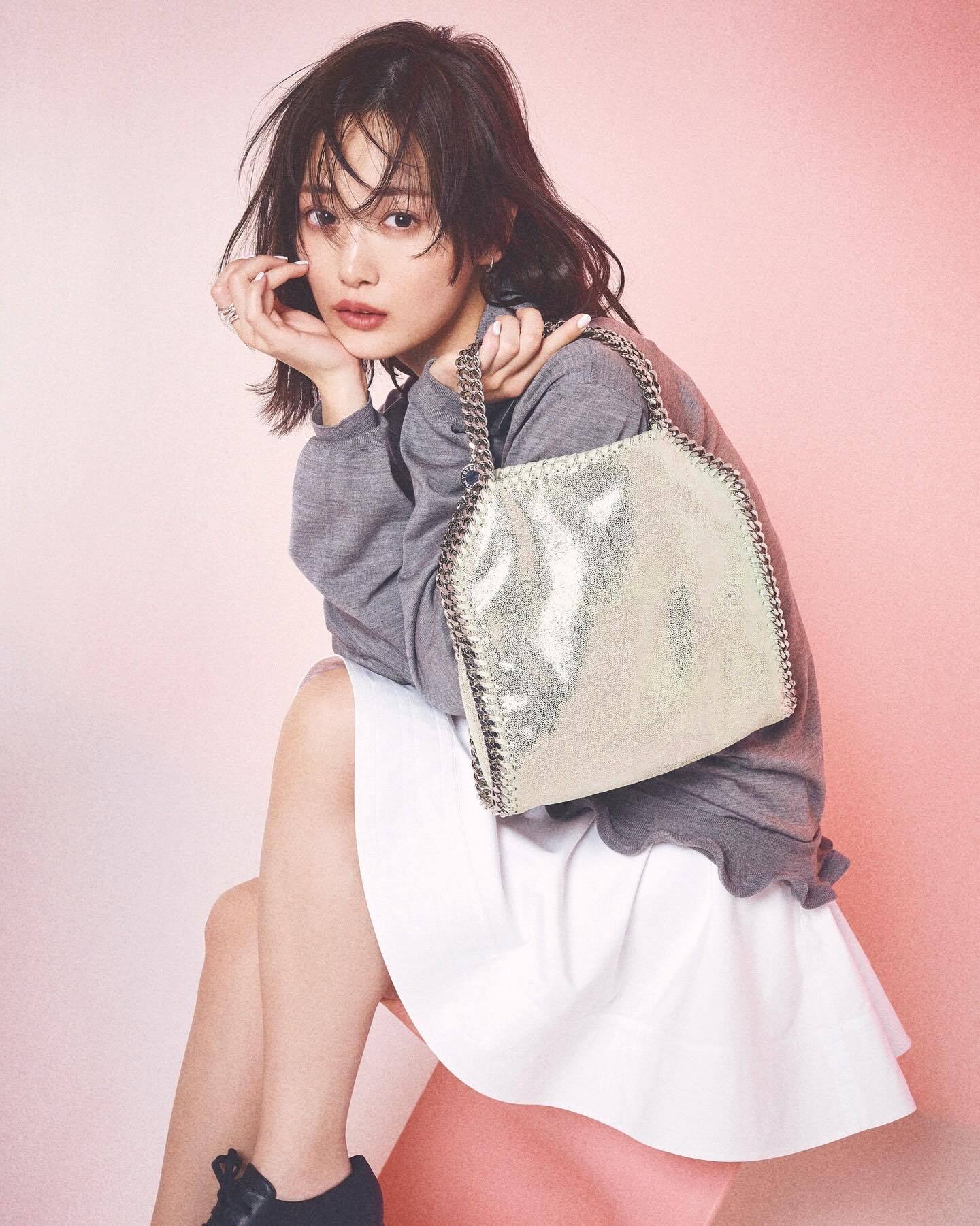 山下美月「CanCam 5月号発売されました🌷🌷お花見に行きたくなるようなお