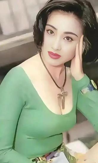 1996年，张敏被逼得走投无路，只身来到上海滩发展，“京城四少”之一的汪雨对张敏