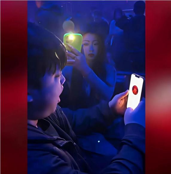 姑娘一句春不晚，哥哥当场贷了款