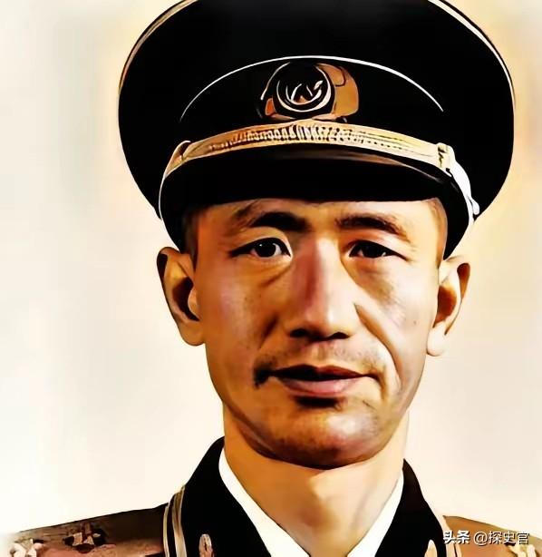 1935年，红九军作战科长周希汉，被军长顶着额头连开五枪，五枪都没打中：是他命大