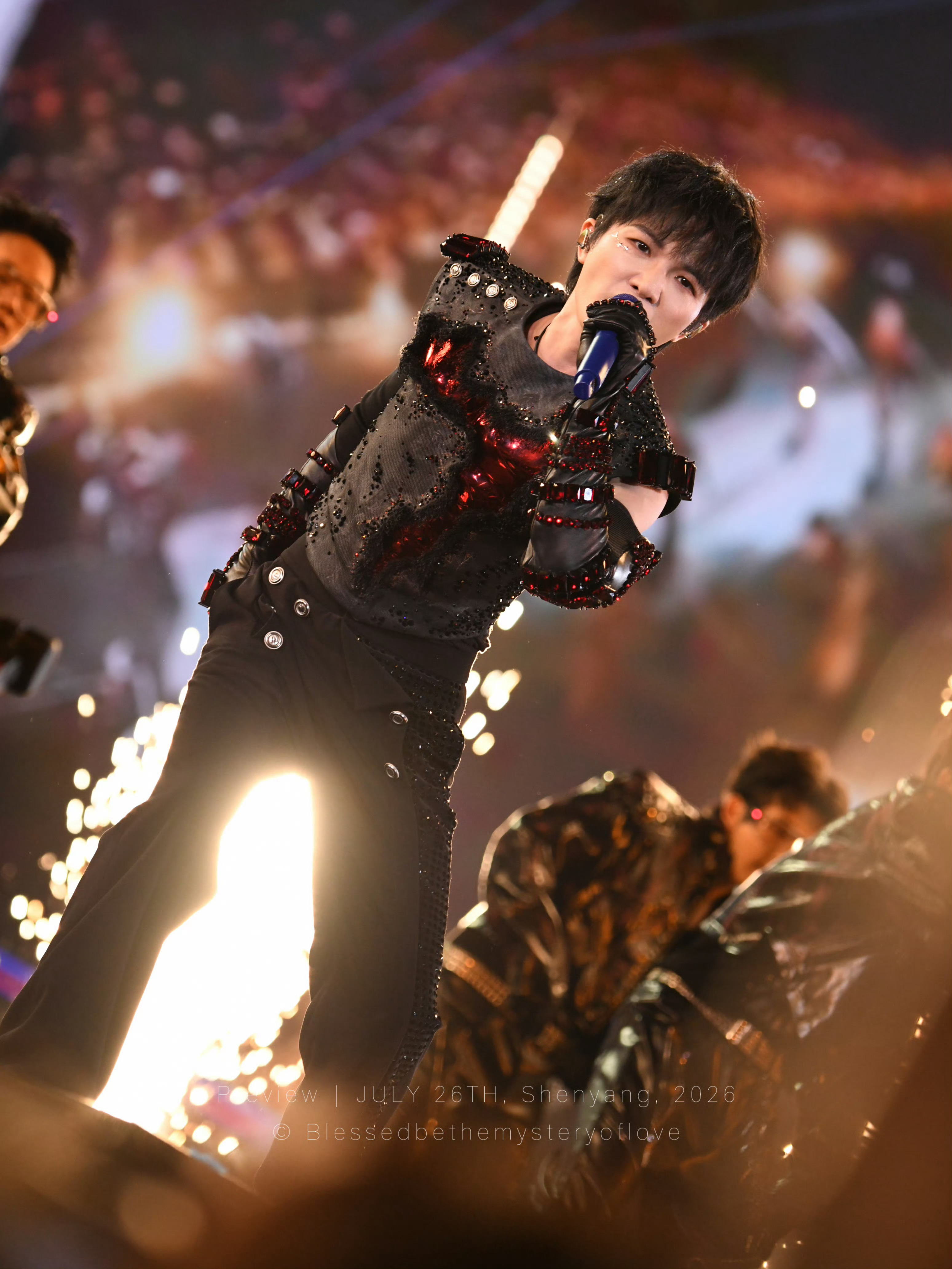 周深3️⃣腾讯音乐由你榜⭐周深出道十二周年纪念曲如约 原来你早已如约，我们终于如