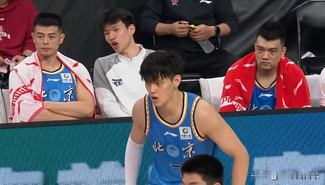 北京北汽新星曾凡博真是太会说话了！在今天北京北汽主场以105：74大胜广东东阳光