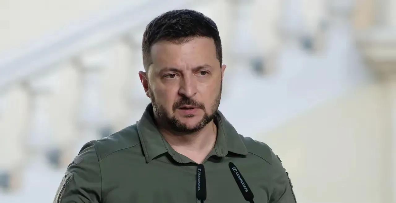 泽连斯基的思路是对的，尽管乌克兰不可能通过军事手段拿回被俄罗斯占领的土地，但乌克