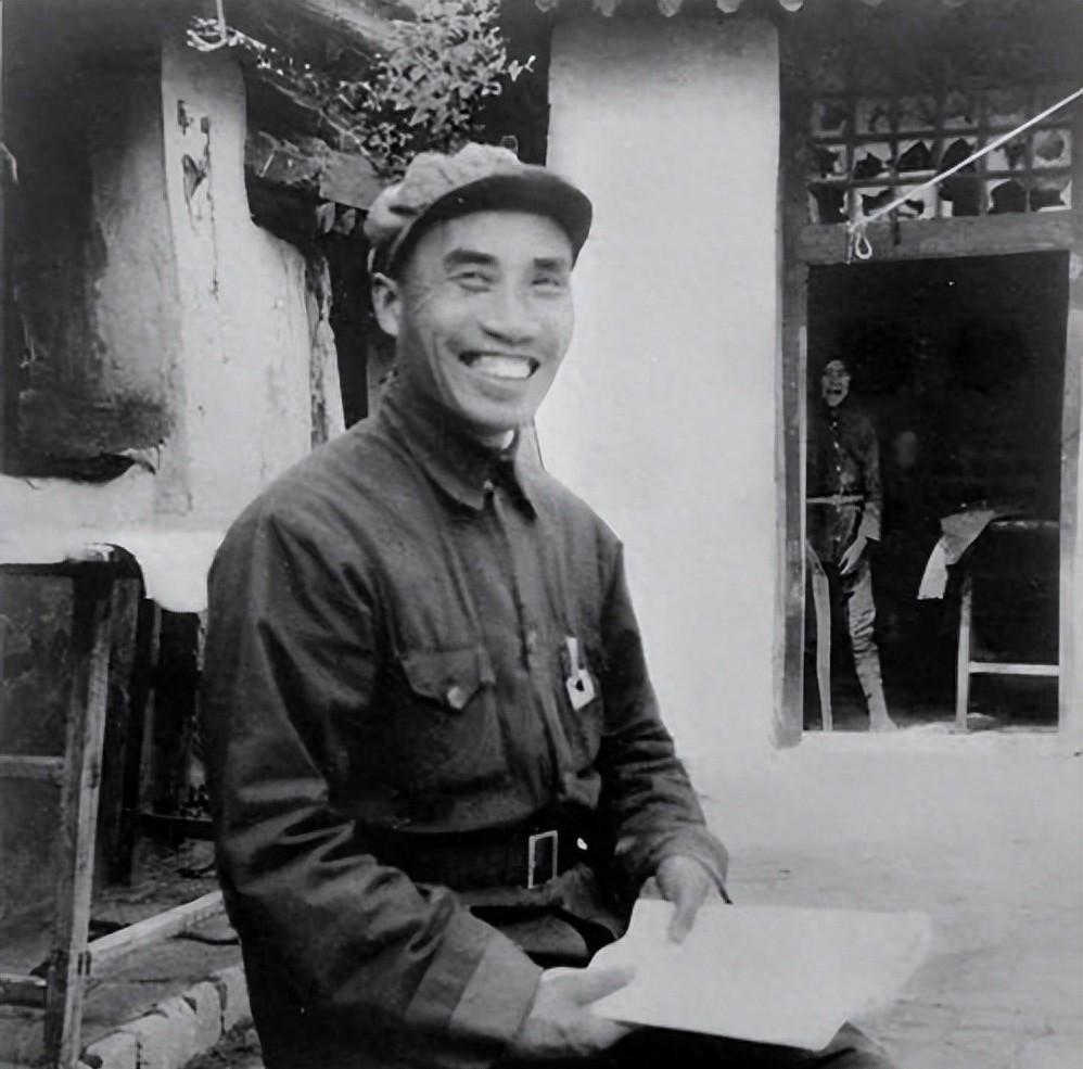 朱德在1929年得知伍若兰牺牲后当着毛泽东的面痛哭：她因我牺牲，令我终生难忘！