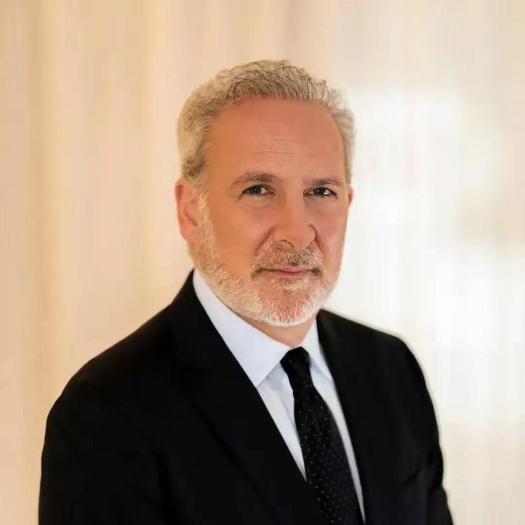 美国知名经济学家彼得·希夫今天（北京时间1月18日晚）写道：“特朗普的说法完全颠