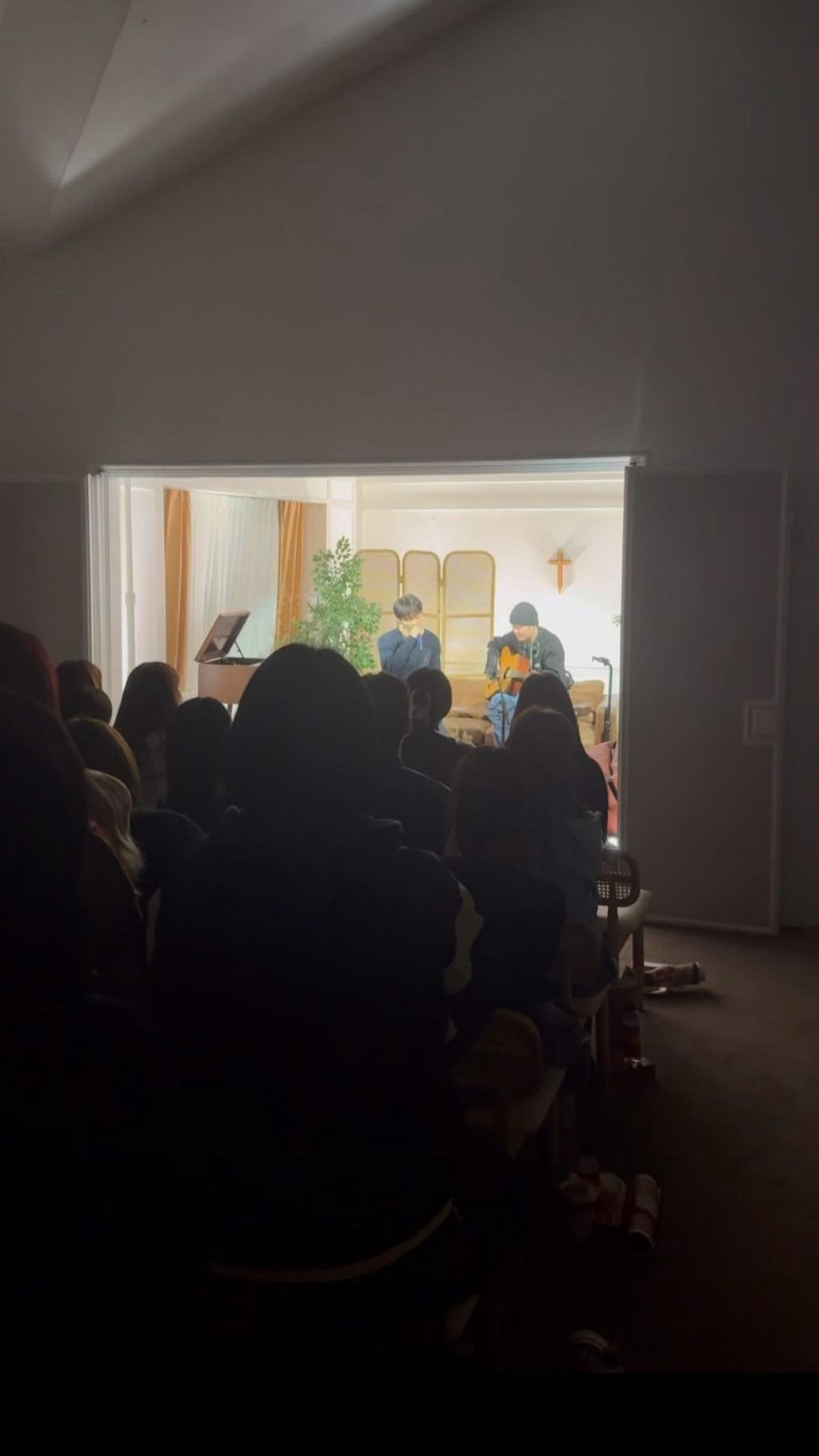 【twi】1.3万转🔥“看来马克准备转型做宗教音乐了” 